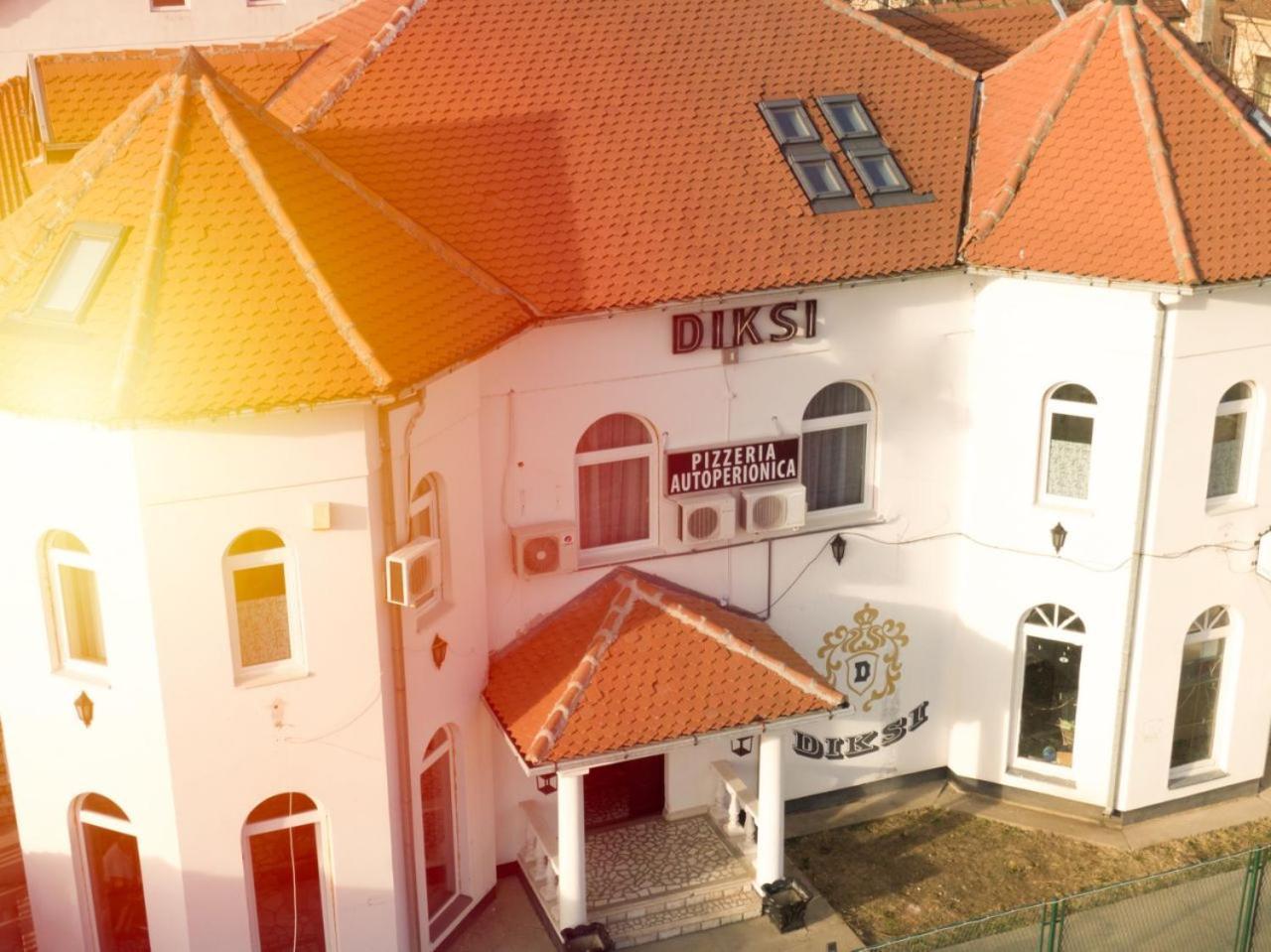 Apartmani Diksi Zrenjanin Exterior foto